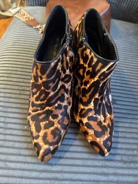 Leopard Print Pointed Ankle Booties - Brown/Black